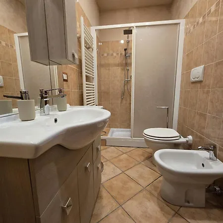 Апартаменти Gli Ulivi Di 3 *